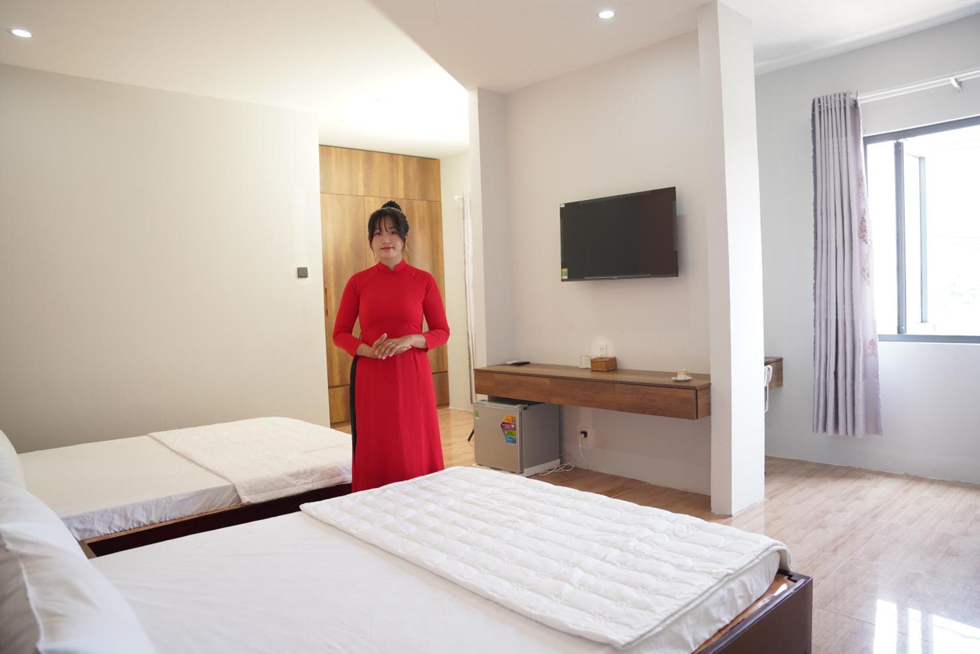 Hotel Khach San De Vuong Cao Lãnh Exteriér fotografie